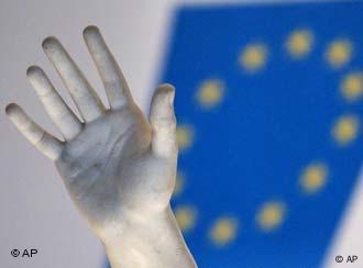 EU Gipfel gescheitert Flagge und Hand p178