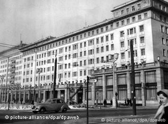 Ausstellung Berlin Warschau Karl-Marx-Allee